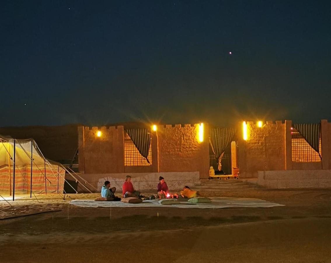 Desert Wonders Camp Hawiyah ภายนอก รูปภาพ