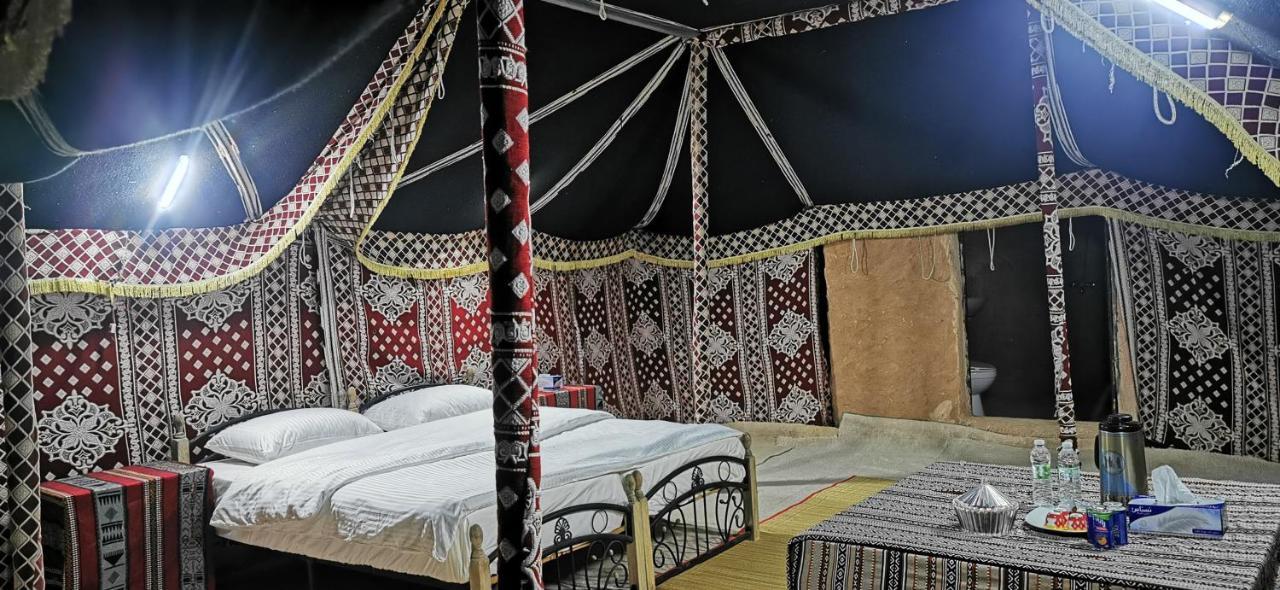 Desert Wonders Camp Hawiyah ภายนอก รูปภาพ