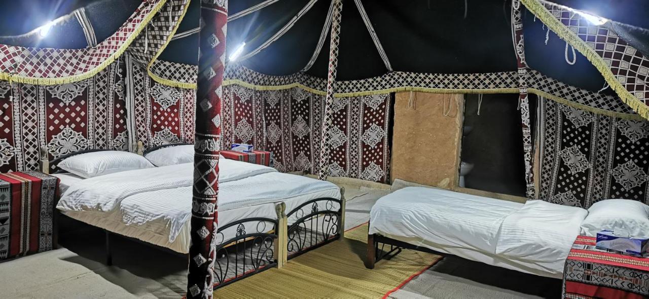 Desert Wonders Camp Hawiyah ภายนอก รูปภาพ